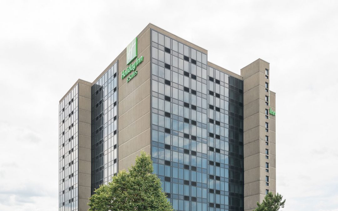 Holidays Inn, Pointe-Claire, QC